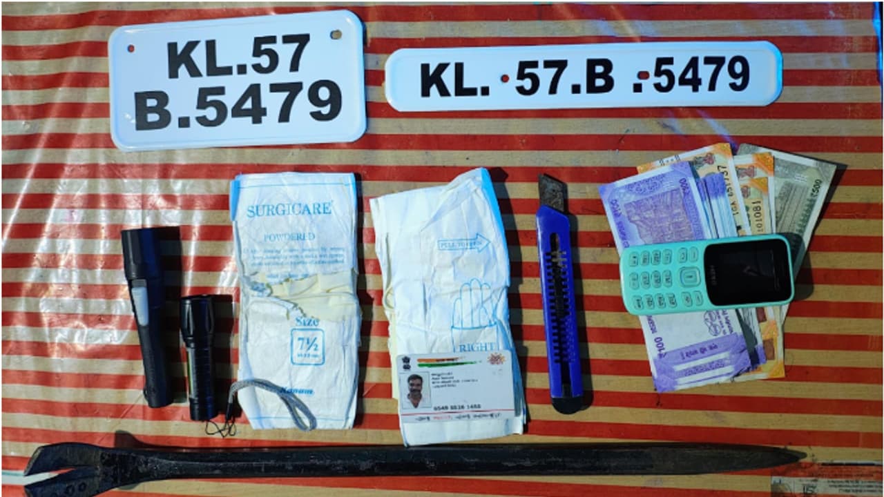 പകൽ കറങ്ങി നടന്ന് വീടുകൾ നോക്കിവെക്കും, രാത്രിയെത്തി മോഷ്ടിക്കുന്നത് രീതി; കട്ടർ റഷീദിനെ പൂട്ടി പൊലീസ്