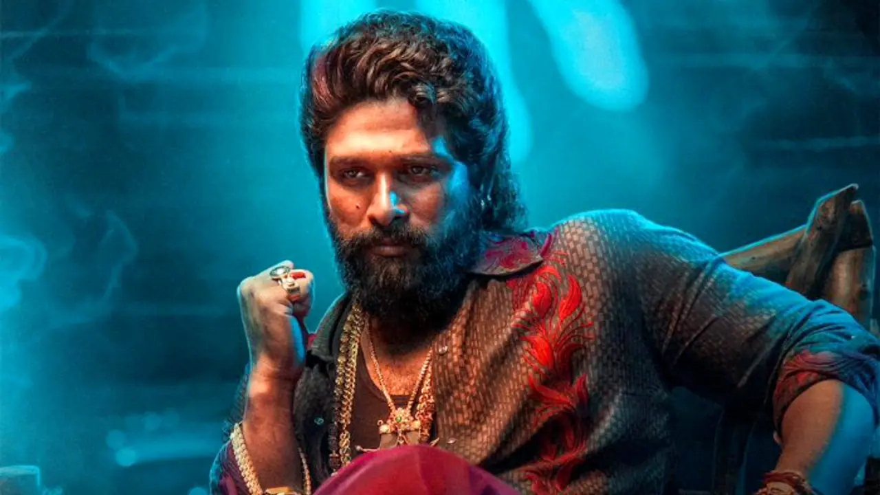 പുലര്‍ച്ചെ 4 ന് ഇതുവരെ ചാര്‍ട്ട് ചെയ്തത് 82 ഫാന്‍സ് ഷോകള്‍! 'പുഷ്‍പ 2' ആഘോഷമാക്കാന്‍ കേരളത്തിലെ അല്ലു ആരാധകര്‍