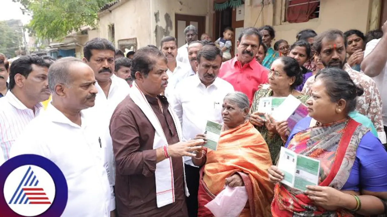 ಅಧಿವೇಶನ ಆರಂಭಕ್ಕೆ ಮುನ್ನ ರೇಷನ್‌ ಕಾರ್ಡ್‌ ವಾಪಸ್‌ ಕೊಡದಿದ್ದರೆ ತೀವ್ರ ಹೋರಾಟ: ಆರ್‌.ಅಶೋಕ 