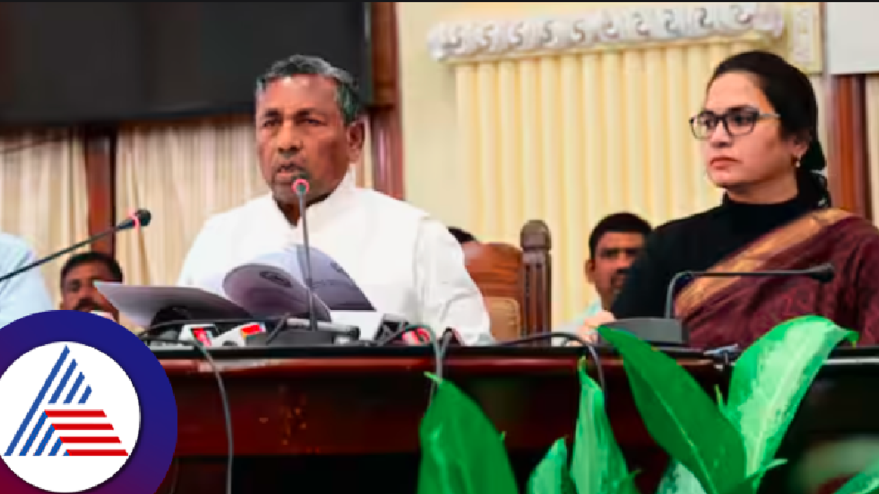 ತೀವ್ರ ಆಕ್ರೋಶಕ್ಕೆ ಮಣಿದ ಸರ್ಕಾರ ಅನರ್ಹ ಬಿಪಿಎಲ್ ಕಾರ್ಡ್ ರದ್ದುಪಡಿಸುವ ಪರಿಷ್ಕರಣೆ ಬಂದ್! ತೀವ್ರ ಆಕ್ರೋಶಕ್ಕೆ ಮಣಿದ ಸರ್ಕಾರ ಅನರ್ಹ ಬಿಪಿಎಲ್ ಕಾರ್ಡ್ ರದ್ದುಪಡಿಸುವ ಪರಿಷ್ಕರಣೆ ಬಂದ್!