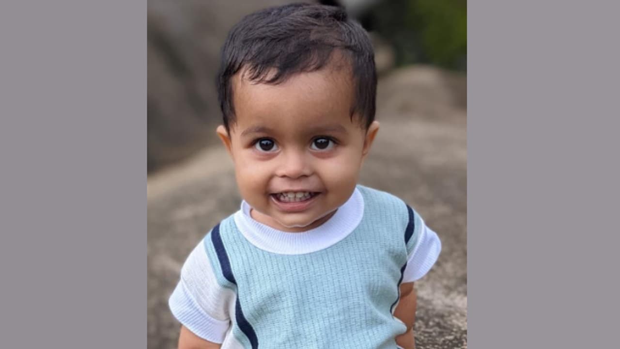 ചികിത്സയ്ക്ക് വേണ്ടത് 45 ലക്ഷം; രണ്ട് വയസുകാരന് നൈതികിന് നിങ്ങളുടെ കരുതൽ വേണം ചികിത്സയ്ക്ക് വേണ്ടത് 45 ലക്ഷം; രണ്ട് വയസുകാരന് നൈതികിന് നിങ്ങളുടെ കരുതൽ വേണം