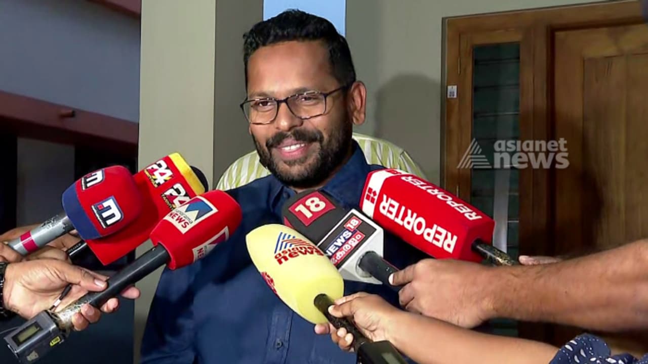 ആദ്യ അഞ്ച് ബൂത്ത് വരെ പിടിച്ചുനിൽക്കും, പിന്നെ നിലനിർത്തും, പാലക്കാട് ജയിക്കുമെന്ന് ഉറപ്പിച്ച് സരിൻ ആദ്യ അഞ്ച് ബൂത്ത് വരെ പിടിച്ചുനിൽക്കും, പിന്നെ നിലനിർത്തും, പാലക്കാട് ജയിക്കുമെന്ന് ഉറപ്പിച്ച് സരിൻ