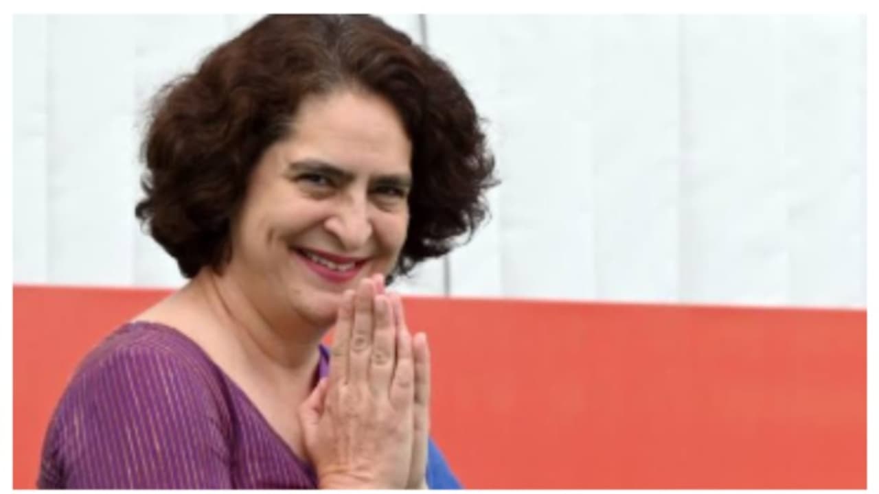 പ്രിയങ്ക ഗാന്ധി എംപി ഇന്ന് വയനാട്ടിൽ എത്തും, 3 ദിവസങ്ങളിലായി 3 ജില്ലകളിലെ പരിപാടികളിൽ പങ്കെടുക്കും പ്രിയങ്ക ഗാന്ധി എംപി ഇന്ന് വയനാട്ടിൽ എത്തും, 3 ദിവസങ്ങളിലായി 3 ജില്ലകളിലെ പരിപാടികളിൽ പങ്കെടുക്കും