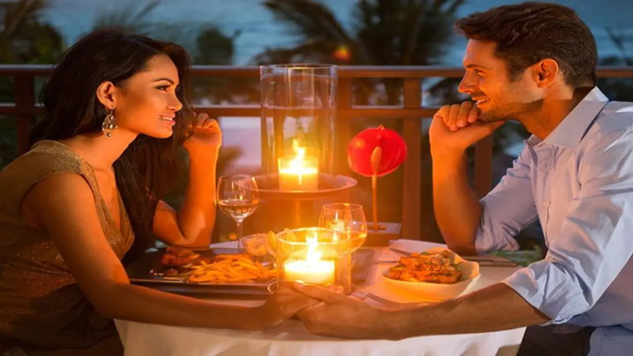 Valentine Day 2025: Tips to look stylish in casuals without breaking dress code