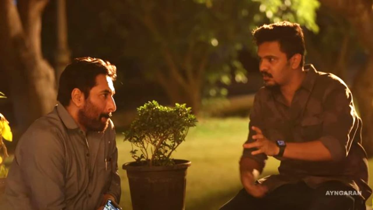 കഥാപാത്രമാവാന്‍ തയ്യാറെടുക്കുന്ന റഹ്‍മാന്‍; 'നിറങ്ങള്‍ മൂണ്‍ട്ര്' മേക്കിംഗ് വീഡിയോ 