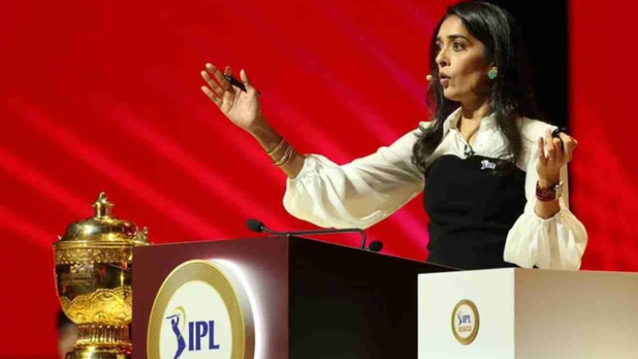 ಜಮ್ಮು ಕಾಶ್ಮೀರ ಮೂಲದ ಮಾರಕ ವೇಗಿಯನ್ನು ಖರೀದಿಸಿದ ಆರ್ಸಿಬಿ! ಜಮ್ಮು ಕಾಶ್ಮೀರ ಮೂಲದ ಮಾರಕ ವೇಗಿಯನ್ನು ಖರೀದಿಸಿದ ಆರ್ಸಿಬಿ!