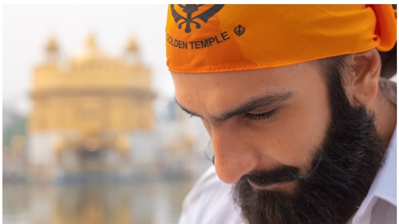  Ranveer Singh Aditya Dhar visit Golden Temple before starting next schedule of their movie