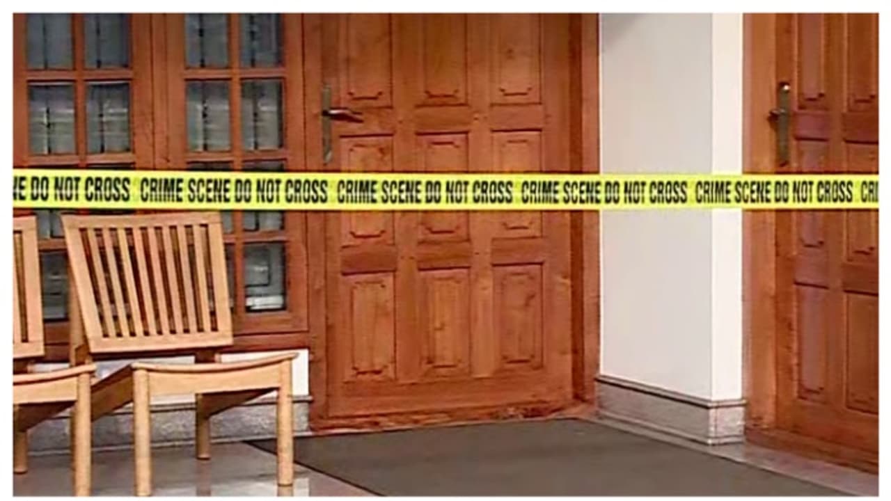 ഒരു കോടിയും 300 പവനും കവർന്നതിന് തൊട്ടടുത്ത ദിവസവും കള്ളൻ ഇതേ വീട്ടിൽ കയറി; കേസിൽ നിർണായക തെളിവുകള്‍ കിട്ടി 