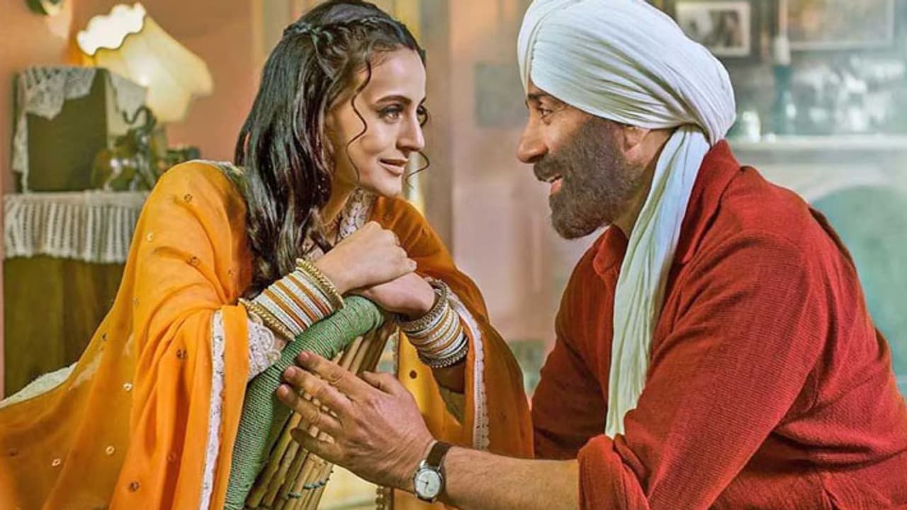 'Will never play mother in law...', Ameesha Patel takes dig at 'Gadar 2' director Anil Sharma