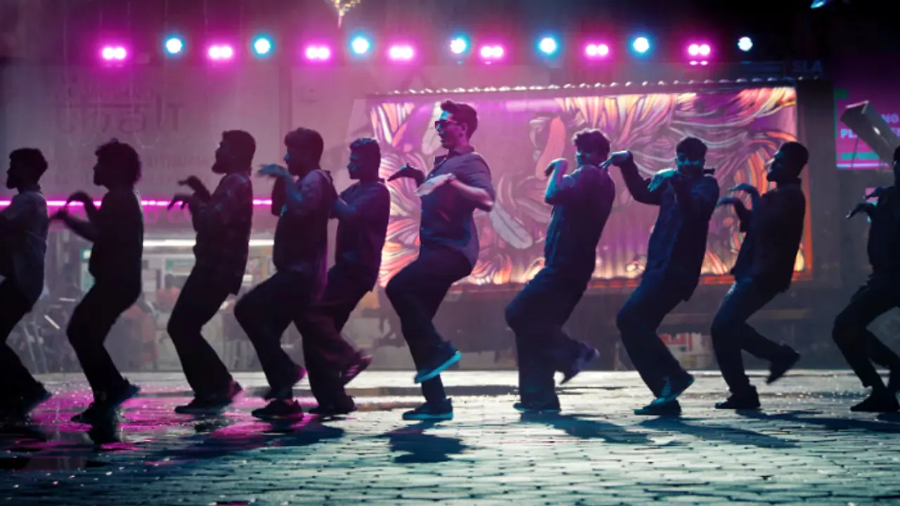 സംവിധാനം ധനുഷ്, സംഗീതം ജി വി പ്രകാശ്; 'കാതല്‍ ഫെയില്‍' എത്തി