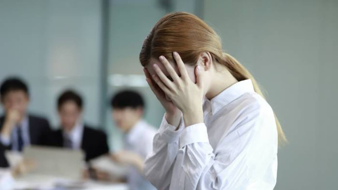 'പെണ്ണായതുകൊണ്ട് മാത്രമാണിങ്ങനെ...'; കമ്പനിയിൽ നിന്നും നേരിടുന്ന ദുരനുഭവത്തെ കുറിച്ച് പോസ്റ്റുമായി യുവതി