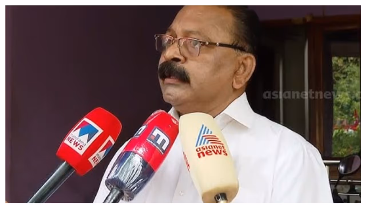 നവീൻ ബാബുവിന്റെ മരണത്തിൽ സിബിഐ അന്വേഷണമെന്ന ആവശ്യം; എം.വി ഗോവിന്ദന്റെ പ്രതികരണം തള്ളാതെ മലയാലപ്പുഴ മോഹനൻ