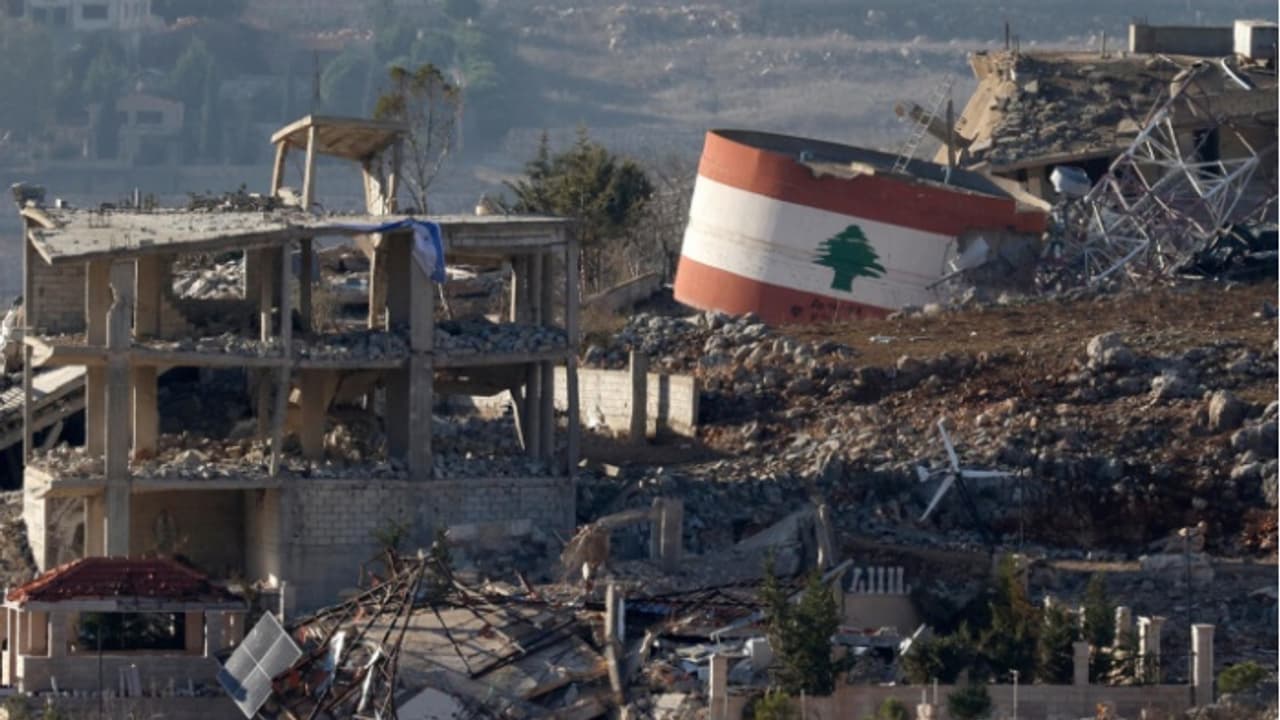 60 ദിവസത്തെ ഇസ്രയേൽ ഹിസ്ബുല്ല വെടിനിർത്തൽ കരാർ നിലവിൽ വന്നു; വീടുകളിലേക്ക് മടങ്ങിയെത്തി ആയിരങ്ങൾ