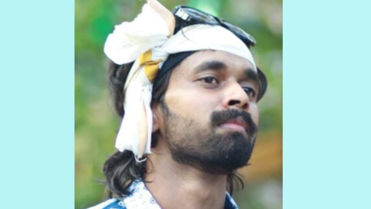 കാറും സ്കൂട്ടറും കൂട്ടിയിടിച്ച് പരിക്കേറ്റ യുവാവ് മരിച്ചു