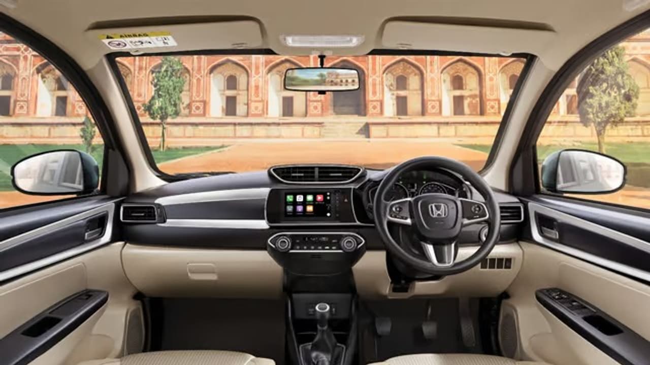 അടിച്ചു മോളേ! ഈ ജനപ്രിയ കാറിന് വെട്ടിക്കുറച്ചത് 1.07 ലക്ഷം, ഇതാ ഹോണ്ട കാർ വിലക്കിഴിവുകൾ വിശദമായി അടിച്ചു മോളേ! ഈ ജനപ്രിയ കാറിന് വെട്ടിക്കുറച്ചത് 1.07 ലക്ഷം, ഇതാ ഹോണ്ട കാർ വിലക്കിഴിവുകൾ വിശദമായി