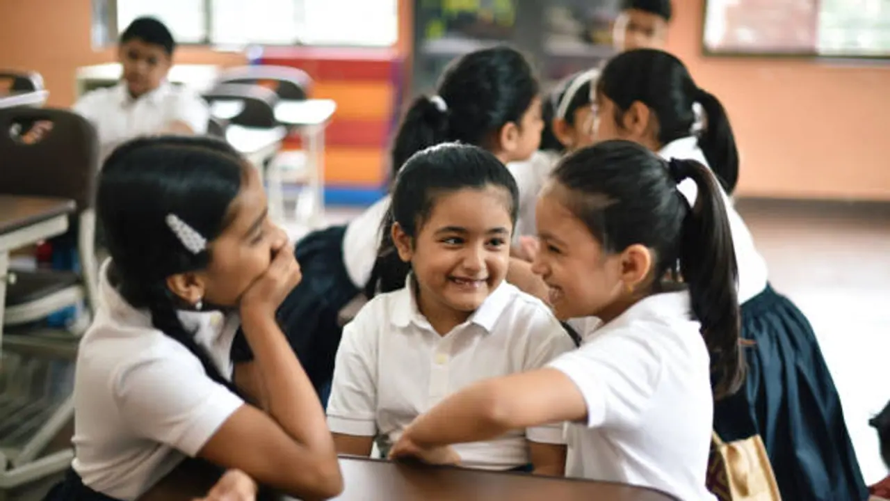 Over 40 Delhi schools receive bomb threat, students sent back home; probe underway