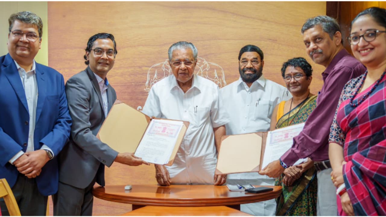 '4 വർത്തിനകം 10000 കോടിയുടെ നിക്ഷേപം', വിഴിഞ്ഞം രണ്ടാം ഘട്ട വികസനത്തിന് അദാനി ഗ്രൂപ്പുമായി കരാർ ഒപ്പിട്ടു '4 വർത്തിനകം 10000 കോടിയുടെ നിക്ഷേപം', വിഴിഞ്ഞം രണ്ടാം ഘട്ട വികസനത്തിന് അദാനി ഗ്രൂപ്പുമായി കരാർ ഒപ്പിട്ടു