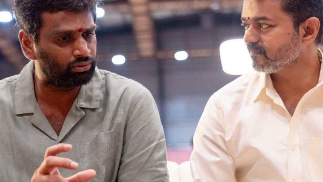 വിജയ്‍യുടെ ദളപതി 69 റീമേക്കോ?, വാര്‍ത്തകളുടെ സത്യാവസ്ഥ പുറത്ത്