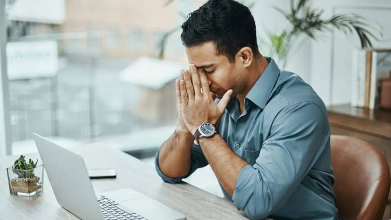 40 ലക്ഷം ലോണെടുത്ത് യുഎസിൽ പഠിക്കാൻ പോയി; ഒടുവിൽ ജോലിയില്ലാതെ നാട്ടിലെത്തി, ഇന്ന് കടം, കടത്തിന് മേലെ കടം!