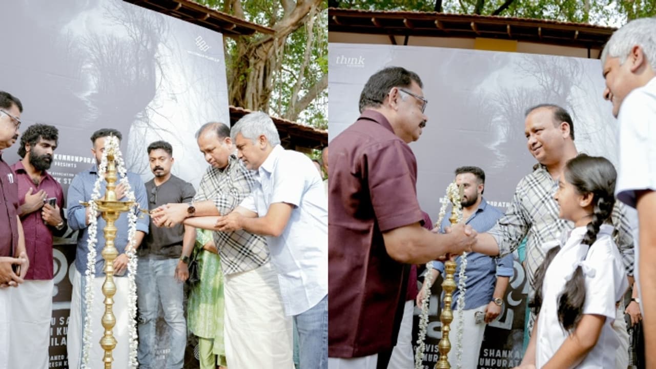 'സുമതി വളവ്' പാലക്കാട് ആരംഭിച്ചു; മോളിവുഡിലേക്ക് തിങ്ക് സ്റ്റുഡിയോസും ചുവടുവയ്ക്കുന്നു 'സുമതി വളവ്' പാലക്കാട് ആരംഭിച്ചു; മോളിവുഡിലേക്ക് തിങ്ക് സ്റ്റുഡിയോസും ചുവടുവയ്ക്കുന്നു