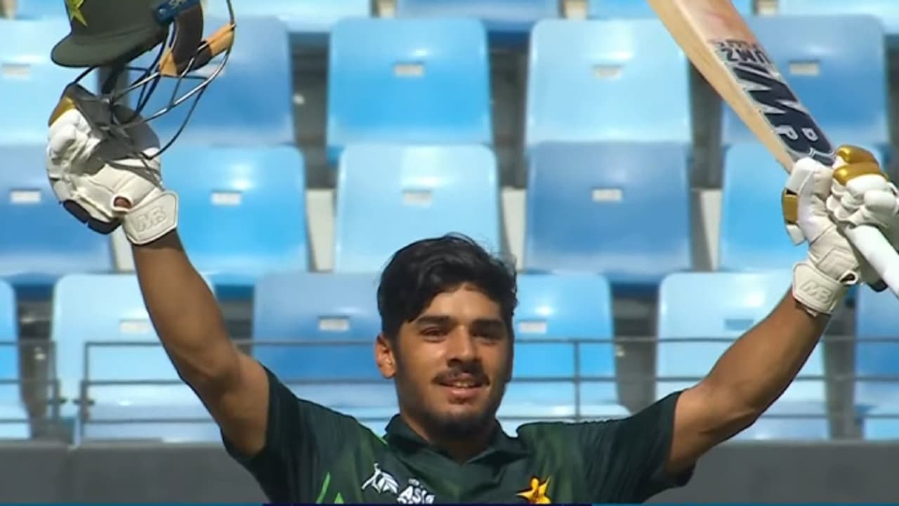 അണ്ടർ 19 ഏഷ്യാ കപ്പ്: ഇന്ത്യക്കെതിരെ തകർത്തടിച്ച് പാകിസ്ഥാൻ, ഷഹ്സൈബ് ഖാന് സെഞ്ചുറി, കൂറ്റൻ വിജയ ലക്ഷ്യം
