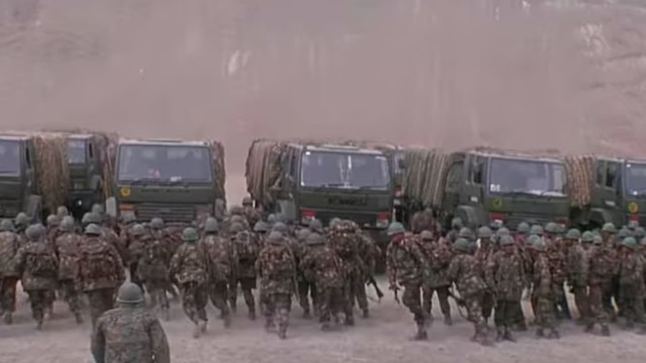 4 ಗಂಟೆ 15 ನಿಮಿಷದ ಸಿನಿಮಾ: 14 ಹೀರೋ, 10 ಹೀರೋಯಿನ್, ಆದರೂ ಫ್ಲಾಪ್?