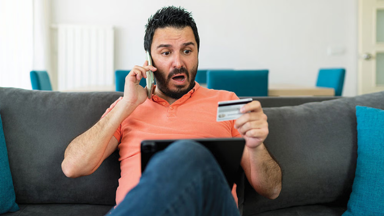 തട്ടിപ്പുകാരുണ്ട്... സൂക്ഷിക്കുക; ഓണ്‍ലൈനില്‍ സാധനം വാങ്ങുന്നവര്‍ക്ക് മുന്നറിയിപ്പുമായി എഫ്ബിഐ