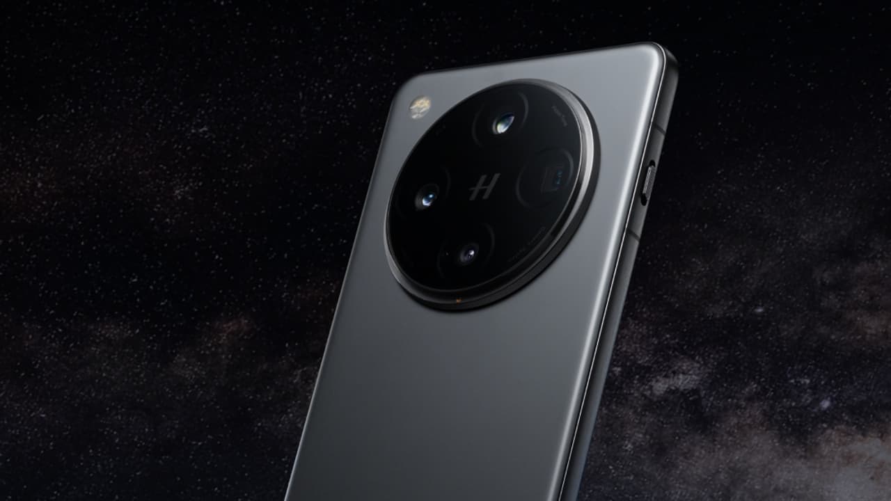 OPPO Find X8 Pro: പുത്തൻ പ്രോസസർ, എക്സ്ക്ലൂസീവ് ക്വാഡ് ക്യാമറ, തകർപ്പൻ AI ഫീച്ചറുകൾ