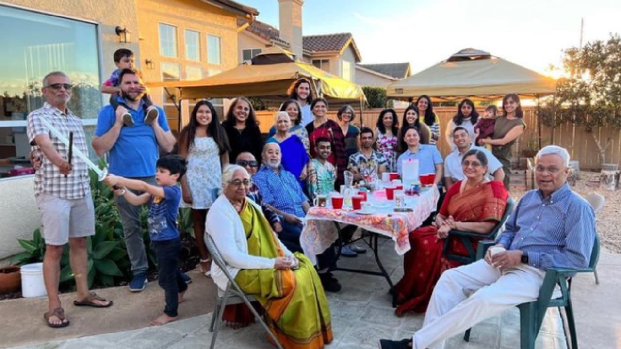 JD Vance's Thanksgiving picture with wife's Indian family goes viral; netizens react
