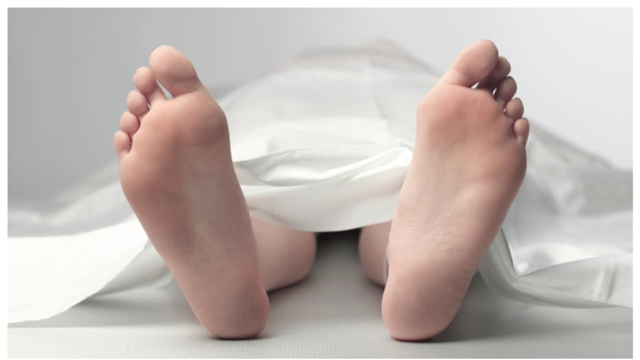 'തുമ്മൽ' തര്‍ക്കം; 23 വർഷമായി ഒന്നിച്ച് താമസിക്കുന്ന 80 കാരനായ റൂം മേറ്റിനെ 65 കാരന്‍ കൊലപ്പെടുത്തി 