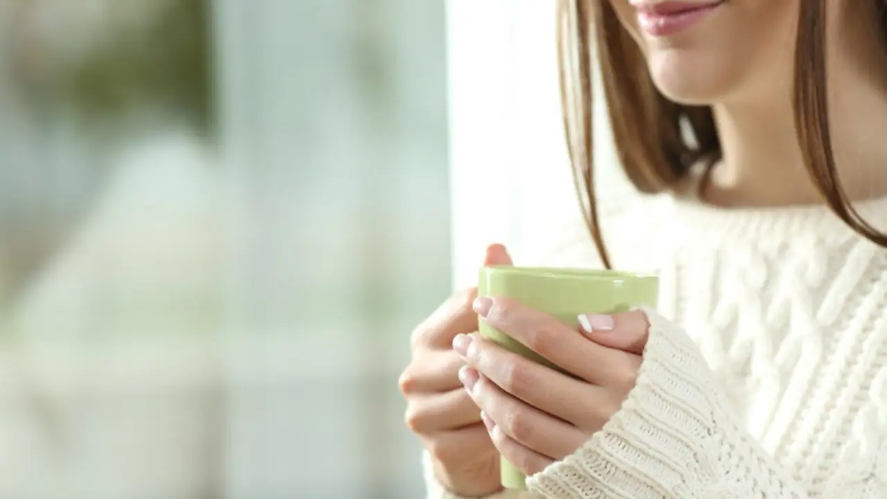 ಚಳಿಗಾಲದಲ್ಲಿ ತ್ವಚೆಗೆ ಹೊಳಪು ನೀಡುವ ಮತ್ತು ದೇಹವನ್ನು ಹೈಡ್ರೇಟ್‌ ಆಗಿರಿಸುವ ಪಾನೀಯಗಳು 