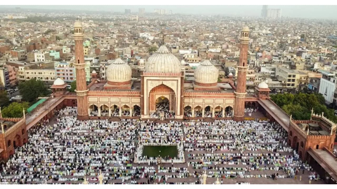 'ദില്ലി ജുമാ മസ്ജിദിലും സർവേ നടത്തണം'; എഎസ്ഐക്ക് കത്തയച്ച് ഹിന്ദുസേന ദേശീയ അധ്യക്ഷന്‍