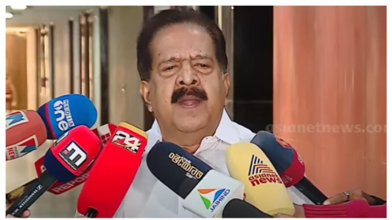 ടീകോമിന് നഷ്ടപരിഹാരം നൽകാനുള്ള നീക്കം അഴിമതി, ടീകോം ആണ് നഷ്ടപരിഹാരം നൽകേണ്ടത്: രമേശ് ചെന്നിത്തല ടീകോമിന് നഷ്ടപരിഹാരം നൽകാനുള്ള നീക്കം അഴിമതി, ടീകോം ആണ് നഷ്ടപരിഹാരം നൽകേണ്ടത്: രമേശ് ചെന്നിത്തല