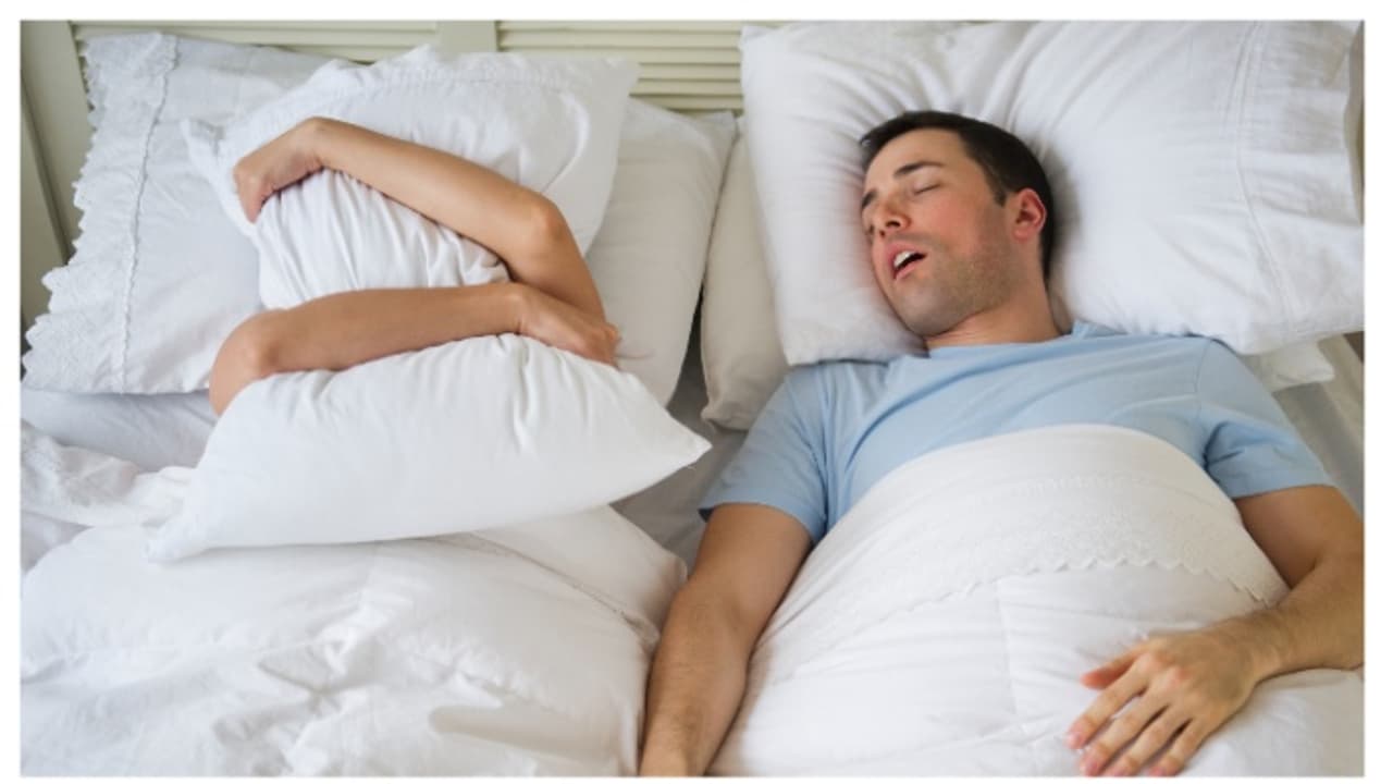 രാത്രിയിലെ കൂര്ക്കംവലി മാറാന് ഈ ഭക്ഷണം മികച്ചതെന്ന് പുതിയ പഠനം രാത്രിയിലെ കൂര്ക്കംവലി മാറാന് ഈ ഭക്ഷണം മികച്ചതെന്ന് പുതിയ പഠനം