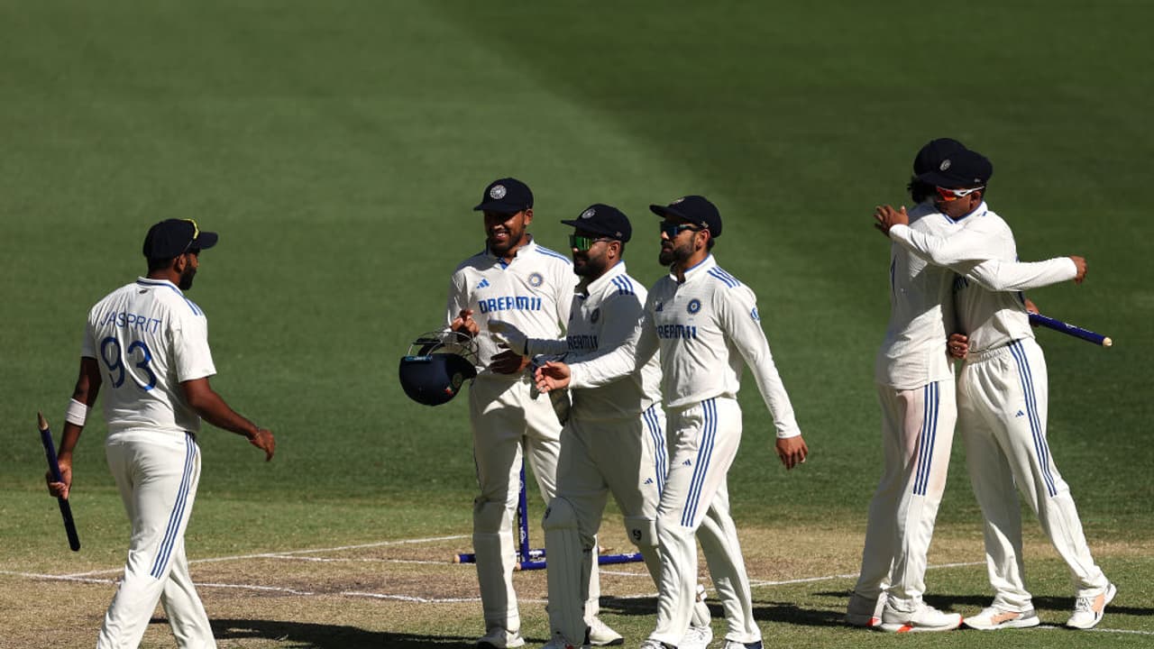 'കോലിയും ബുമ്രയുമല്ല, ഇന്ത്യൻ ടീമിൽ ശരിക്കും ഭയക്കേണ്ടത് ആ താരത്തെ'; തുറന്നു പറഞ്ഞ് ഓസീസ് ഇതിഹാസം