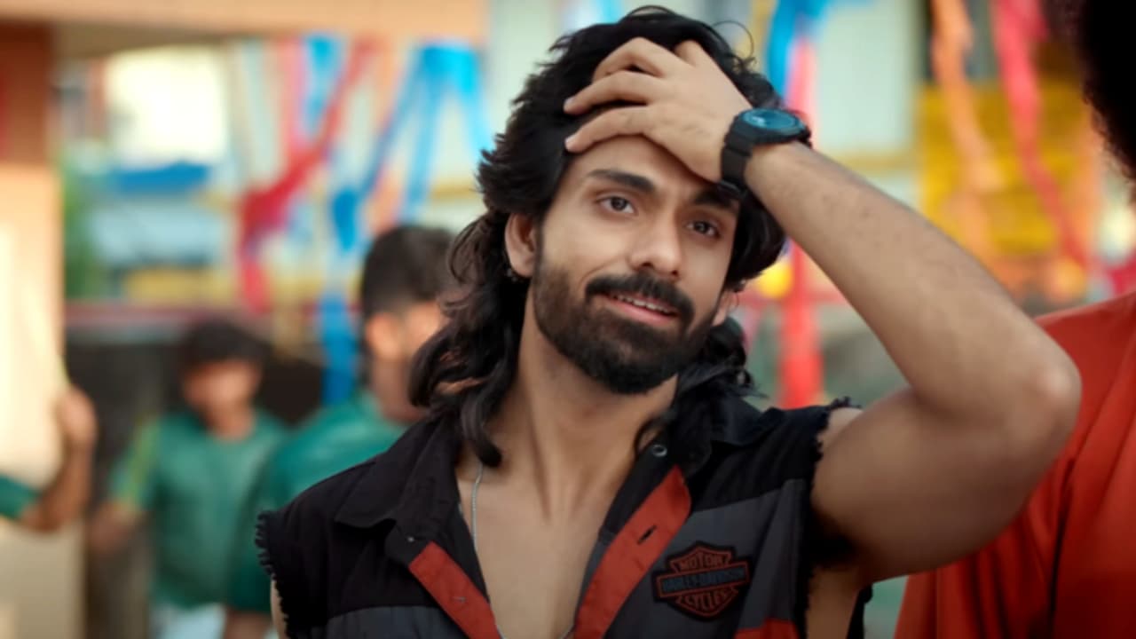 11 മാസത്തെ കാത്തിരിപ്പിന് അവസാനം; 'ഗോളം' നായകന്റെ പ്രണയചിത്രം സ്ട്രീമിംഗ് തുടങ്ങി 11 മാസത്തെ കാത്തിരിപ്പിന് അവസാനം; 'ഗോളം' നായകന്റെ പ്രണയചിത്രം സ്ട്രീമിംഗ് തുടങ്ങി