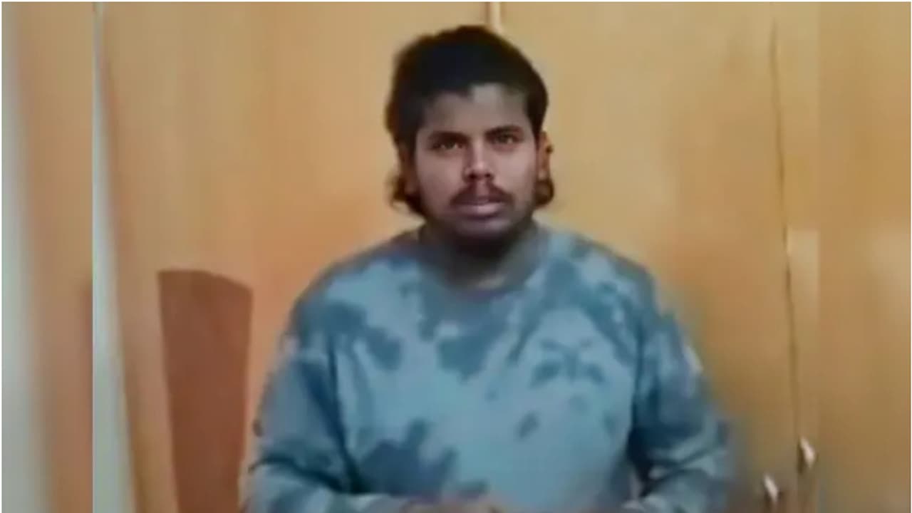 ബോർഡിംഗ് സ്കൂളിലെ പരിചയം, വർഷങ്ങൾക്കു ശേഷം കണ്ടുമുട്ടൽ; 20കാരിയെ ഭീഷണിപ്പെടുത്തി യുവാവ് തട്ടിയത് 2.5 കോടി, കാർ ബോർഡിംഗ് സ്കൂളിലെ പരിചയം, വർഷങ്ങൾക്കു ശേഷം കണ്ടുമുട്ടൽ; 20കാരിയെ ഭീഷണിപ്പെടുത്തി യുവാവ് തട്ടിയത് 2.5 കോടി, കാർ