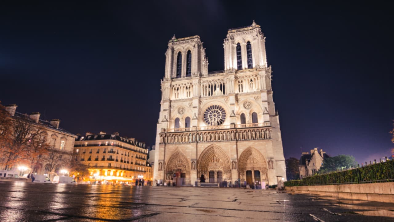 ട്രംപ്, സെലൻസ്കി, വില്യം രാജകുമാരൻ അടക്കം എത്തുന്നു; 850 വർഷം പഴക്കമുള്ള നോത്രാദാം പള്ളി വീണ്ടും തുറക്കുന്നു