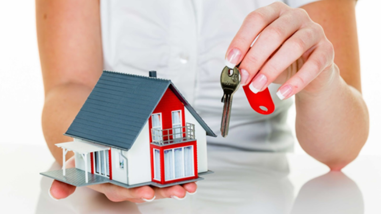 അടൂർ എൻജിനിയറിങ് കോളേജ് വിദ്യാർത്ഥികൾ അഞ്ചു വീടുകൾ നിർമിച്ചു നൽകി അടൂർ എൻജിനിയറിങ് കോളേജ് വിദ്യാർത്ഥികൾ അഞ്ചു വീടുകൾ നിർമിച്ചു നൽകി