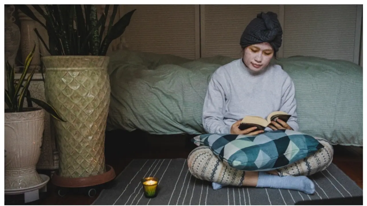 എട്ട് മണിക്കൂര്‍ മൊബൈല്‍ കൈ കൊണ്ട് തൊട്ടില്ല, യുവതിക്ക് ഒരു ലക്ഷം രൂപ സമ്മാനം 