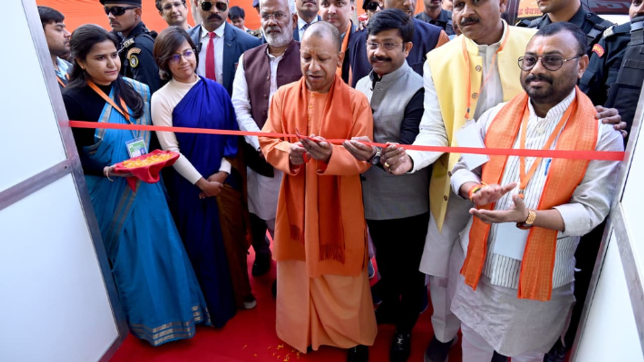 CM Yogi Gift For Devotees