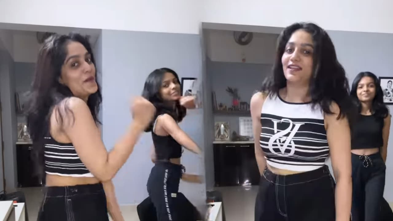 ഈ ട്രെൻഡ് ഞങ്ങൾ എങ്ങനെ ഒഴിവാക്കും, മകൾക്കൊപ്പം പുതിയ പോസ്റ്റുമായി ആര്യ ഈ ട്രെൻഡ് ഞങ്ങൾ എങ്ങനെ ഒഴിവാക്കും, മകൾക്കൊപ്പം പുതിയ പോസ്റ്റുമായി ആര്യ