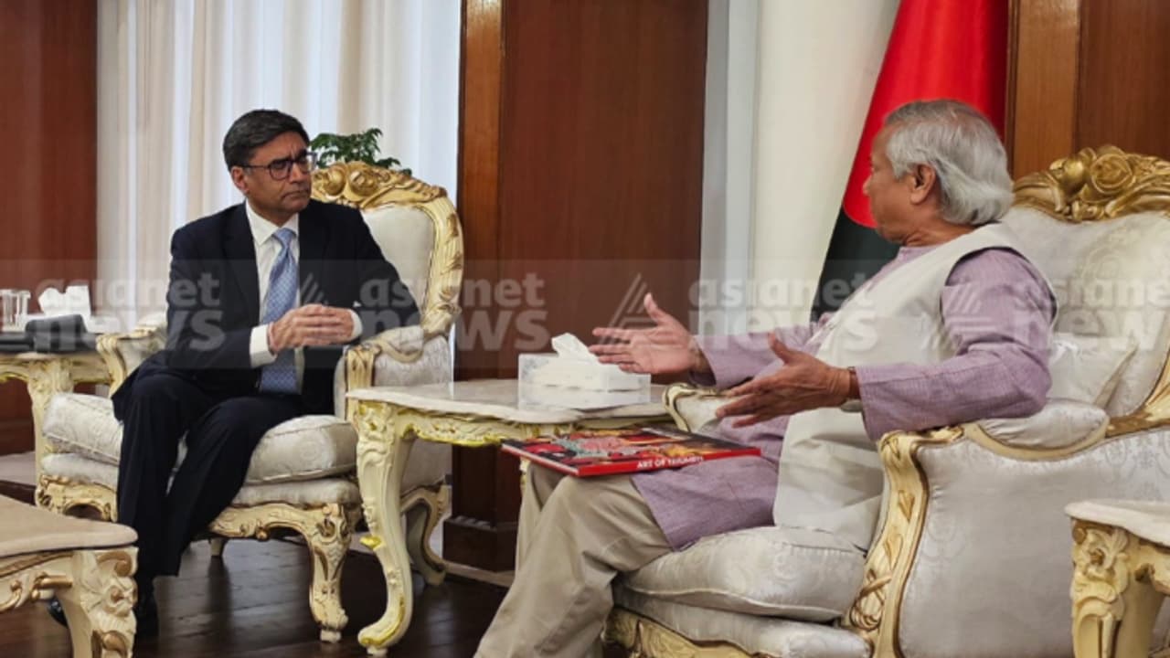 ഹിന്ദുക്കൾക്കെതിരായ അക്രമത്തിൽ നിലപാട് വ്യക്തമാക്കണമെന്ന് ഇന്ത്യ; ആഭ്യന്തര വിഷയങ്ങളിൽ ഇടപെടരുതെന്ന് ബംഗ്ലാദേശ്