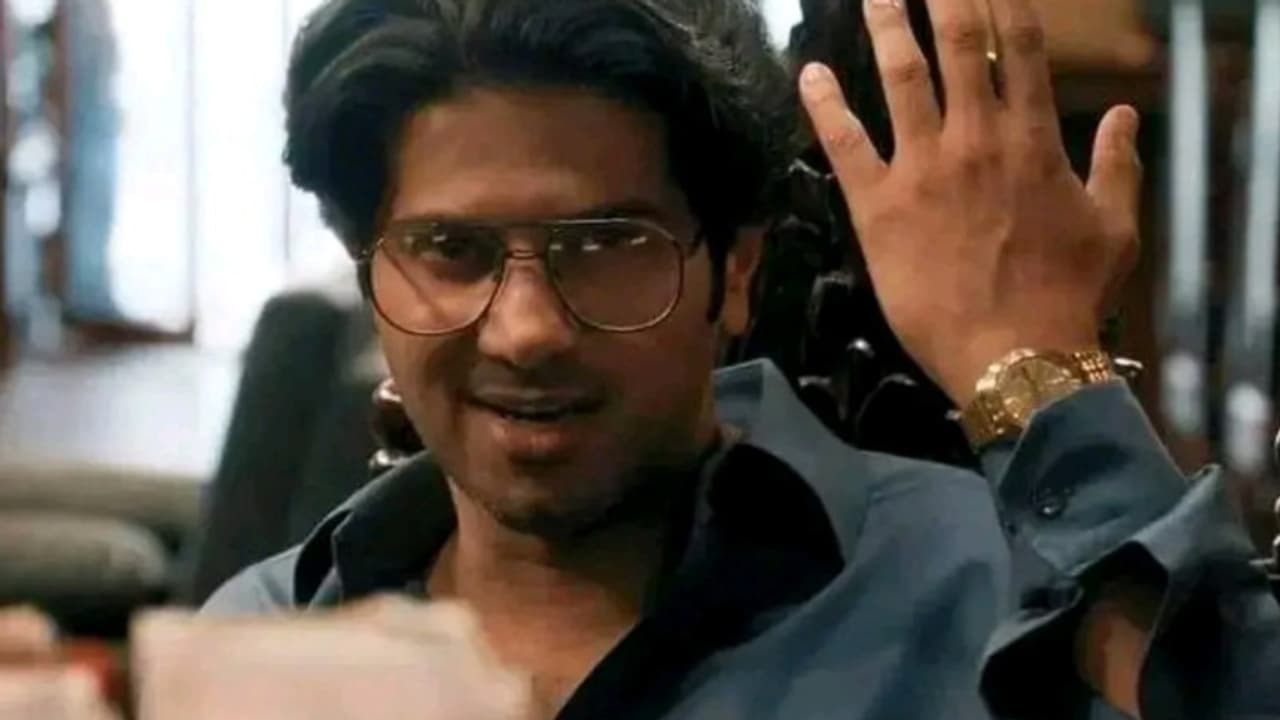 ബോളിവുഡിനെയും പിന്നിലാക്കി ദുല്ഖര്, ഇപ്പോഴും ഒടിടിയില് ലക്കി ഭാസ്കര് ട്രെൻഡിംഗില് മുന്നില് ബോളിവുഡിനെയും പിന്നിലാക്കി ദുല്ഖര്, ഇപ്പോഴും ഒടിടിയില് ലക്കി ഭാസ്കര് ട്രെൻഡിംഗില് മുന്നില്