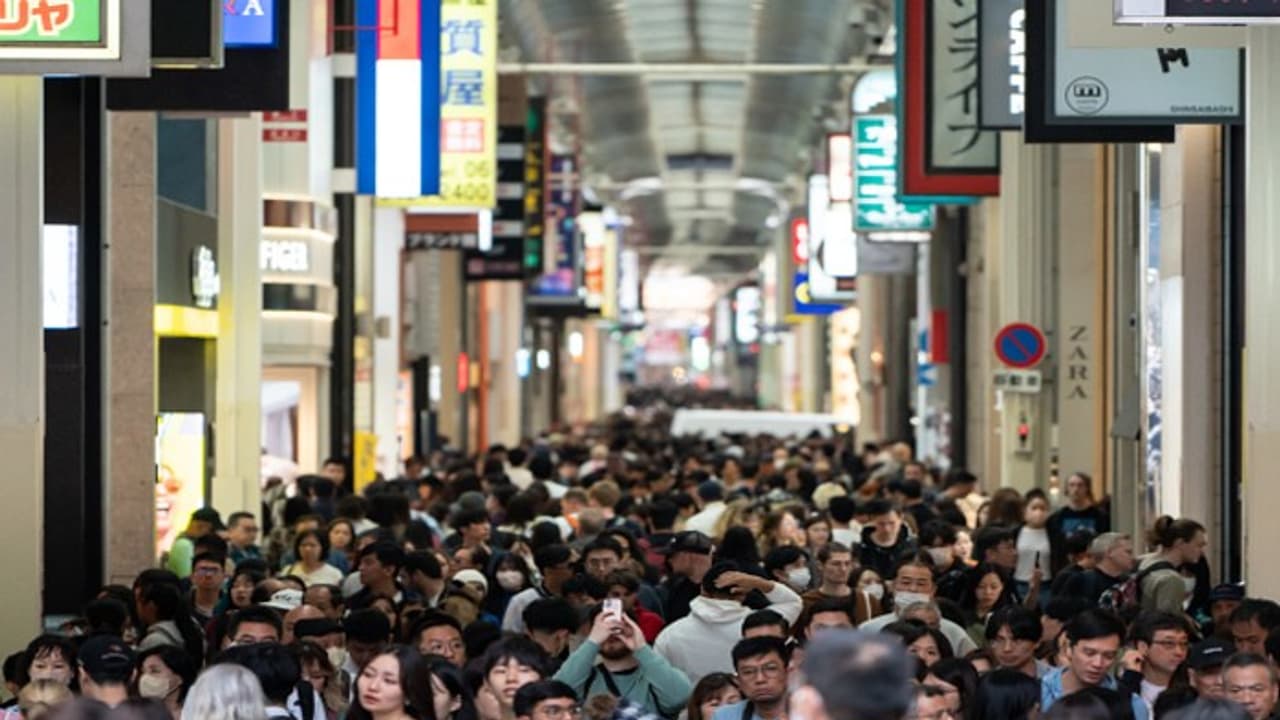 Tokyo to bring 4 day workweek to boost family time amid record low fertility rates