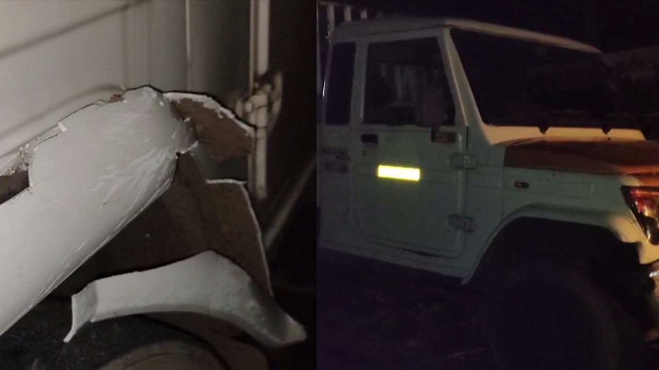 നിയന്ത്രണം വിട്ട പിക്ക്അപ്പ് വാൻ മതിലിൽ ഇടിച്ച് മറിഞ്ഞു, ഒരാള്‍ മരിച്ചു, ഒമ്പതു പേര്‍ക്ക് പരിക്ക്