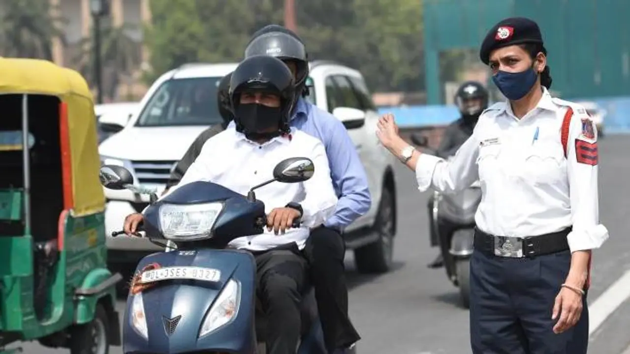 delhi traffic police