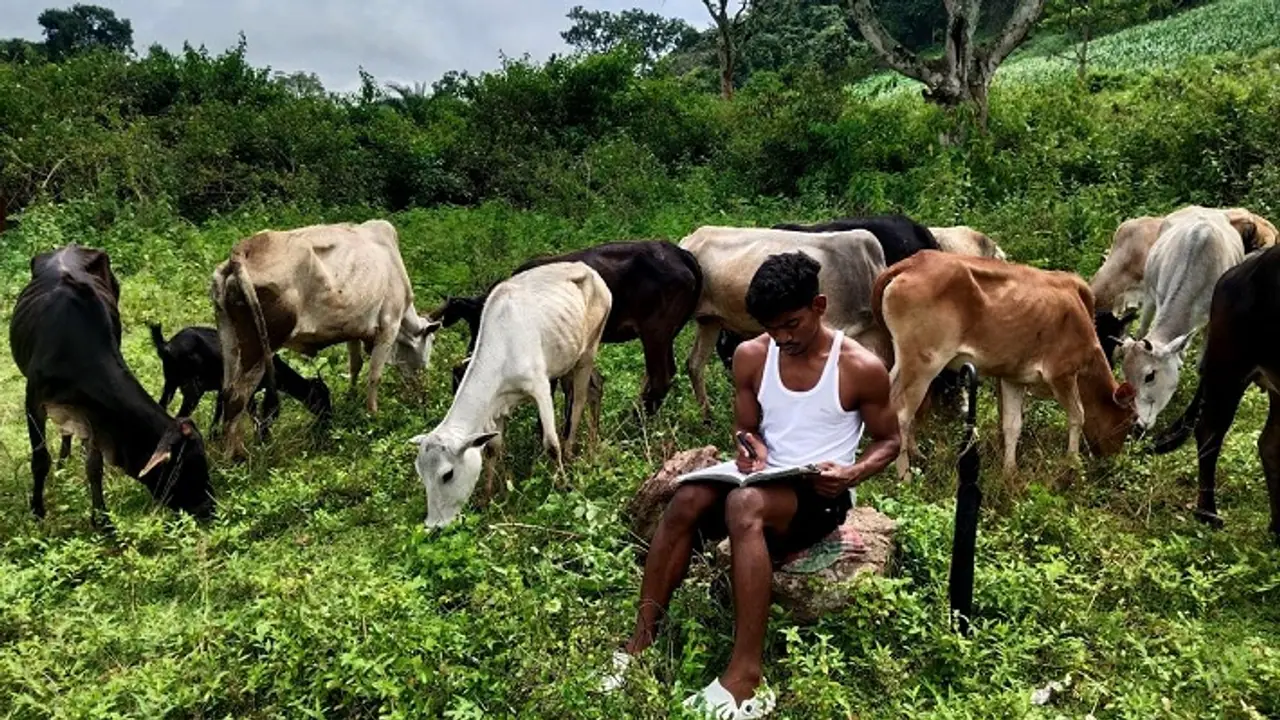 Tribal student from Odisha overcomes lack of resources to crack NEET