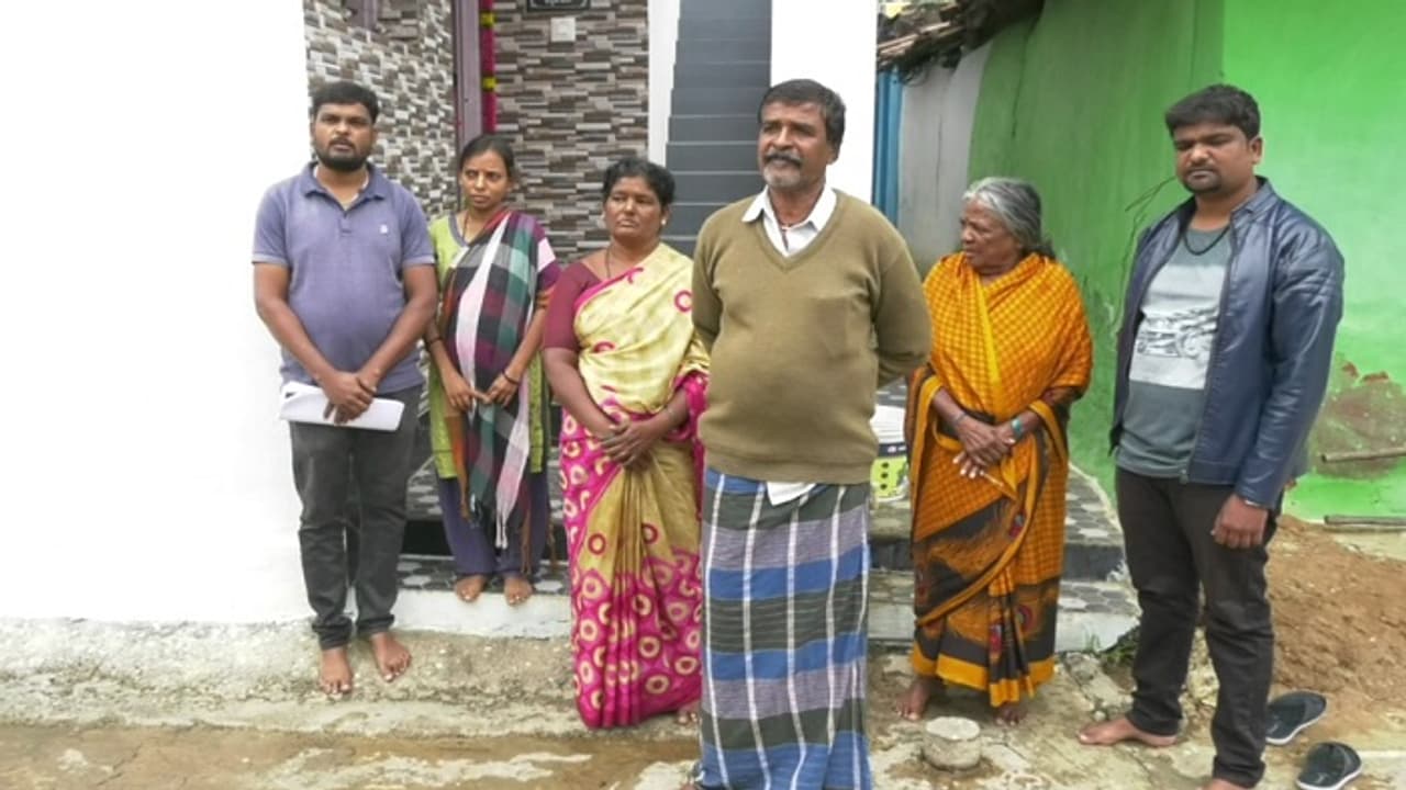 ಚಾಮರಾಜನಗರದಲ್ಲಿ ಅನಿಷ್ಟ ಪದ್ಧತಿ ಇನ್ನೂ ಜೀವಂತ: ಎರಡು ಕುಟುಂಬಕ್ಕೆ ಬಹಿಷ್ಕಾರ 