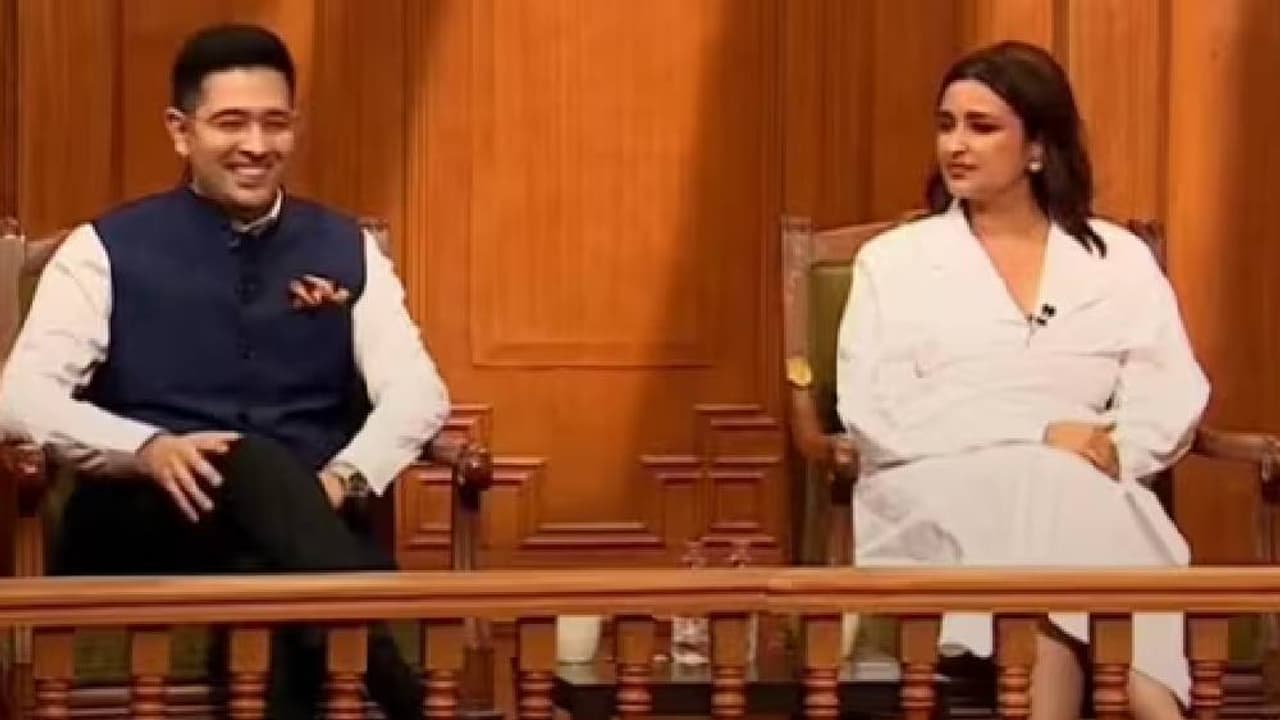 ಹೆಂಡ್ತೀನ ಟೀಸ್ ಮಾಡೊ ಗಂಡನ ಜೋಕ್ಗೆ ಪರಿಣೀತಿ ಚೋಪ್ರಾ ಪ್ರತಿಕ್ರಿಯೆ ನೋಡಿ! ಹೆಂಡ್ತೀನ ಟೀಸ್ ಮಾಡೊ ಗಂಡನ ಜೋಕ್ಗೆ ಪರಿಣೀತಿ ಚೋಪ್ರಾ ಪ್ರತಿಕ್ರಿಯೆ ನೋಡಿ!